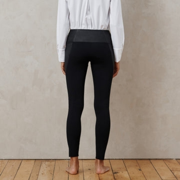 Aday Throw and Roll Black Leggings Size Small - Picture 2 of 9